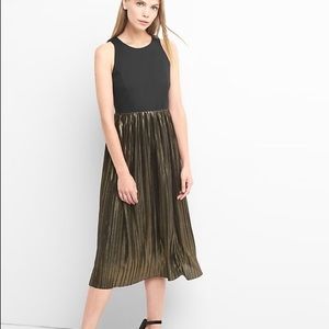 NWT GAP Metallic double layer dress- petite